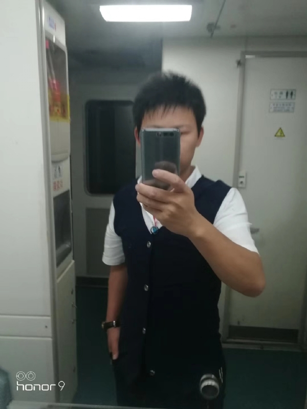 阳光下de幸福的第一张照片--德州相亲服务中心