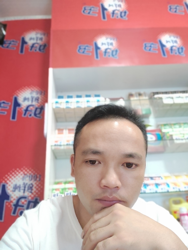 小老弟的第一张照片--德州相亲服务中心
