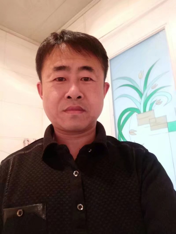 坦率的第一张照片--德州相亲服务中心