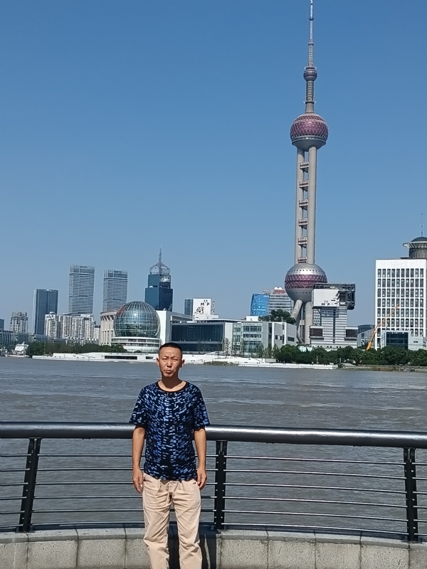 伪装浪漫的第一张照片--德州相亲服务中心