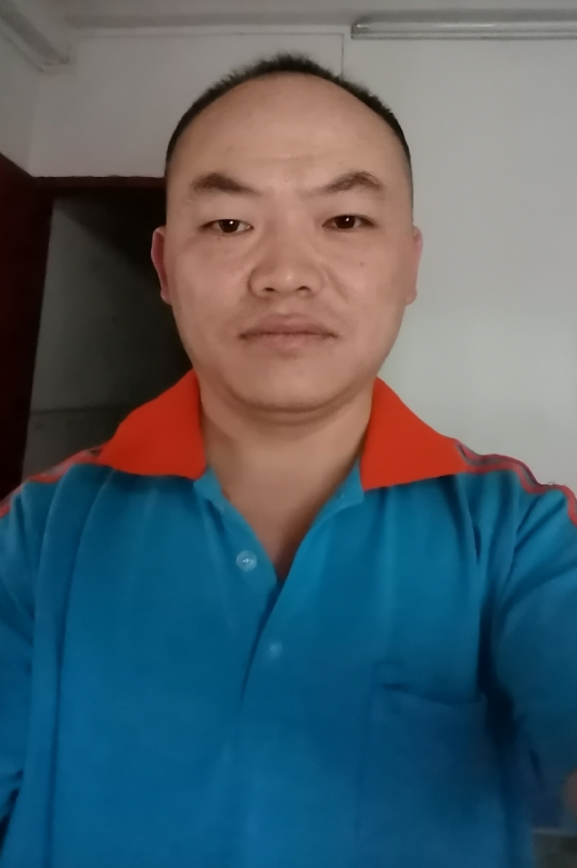 与子携老的第八张照片--德州相亲服务中心