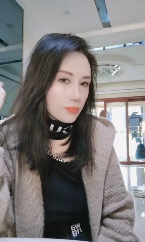 阿莲的第一张照片--德州相亲服务中心
