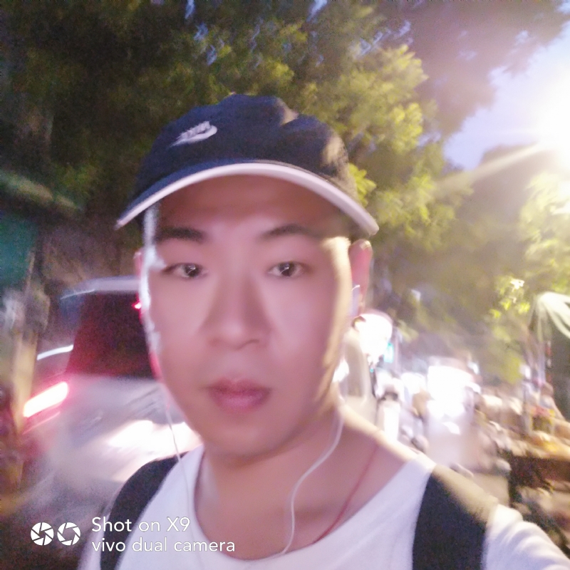 心跳男孩的第一张照片--德州相亲服务中心