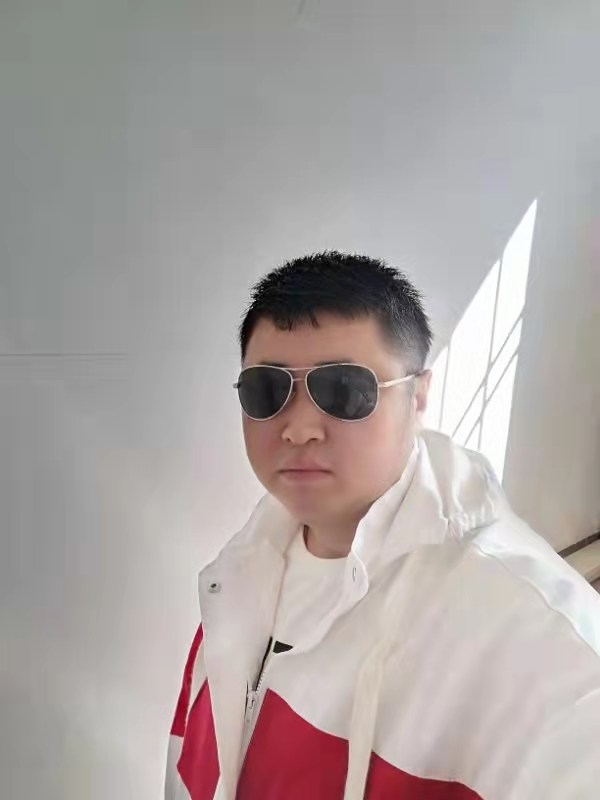 大漠叔叔的第一张照片--德州相亲服务中心