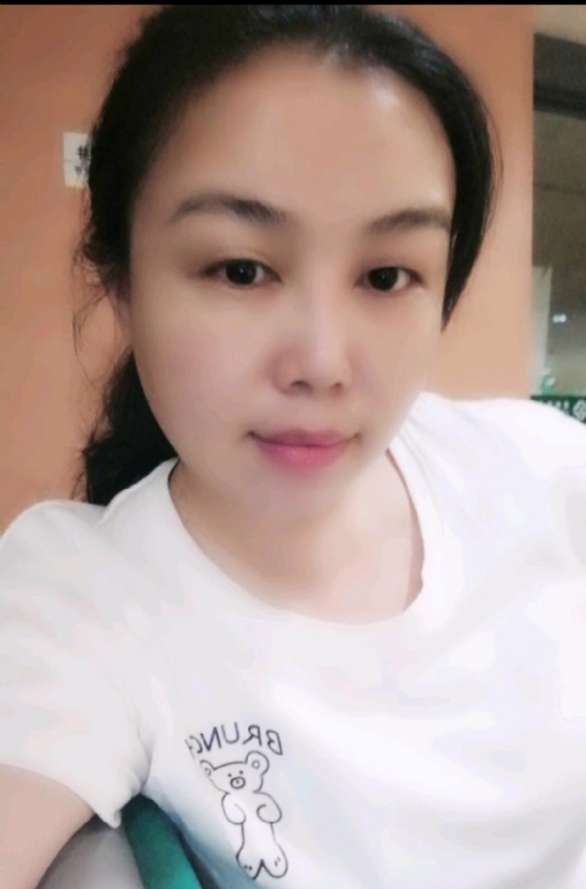 淡淡的云的第二张照片--德州相亲服务中心
