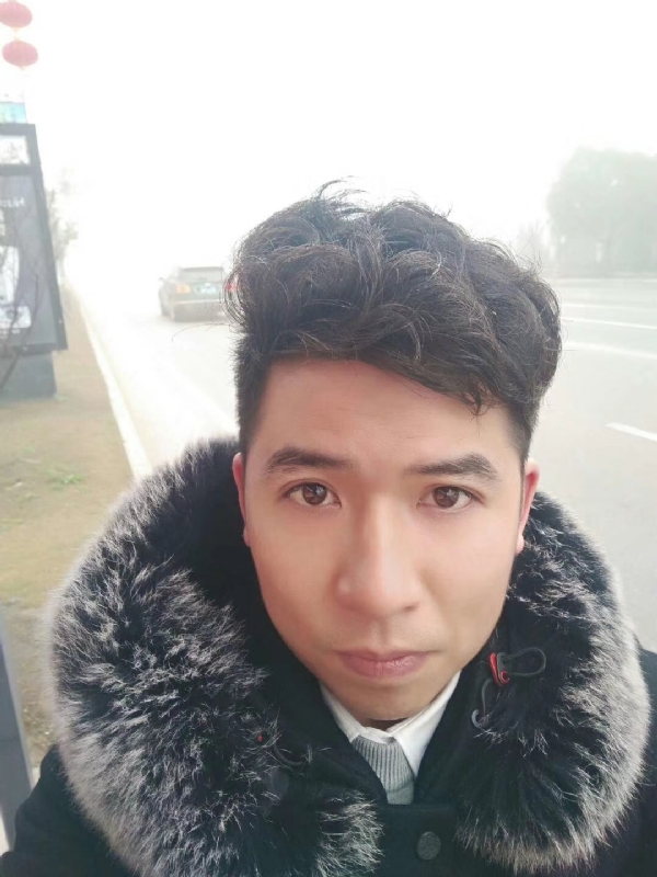 开心快乐每一天的第一张照片--德州相亲服务中心