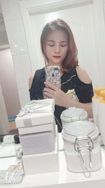 刘莲酥的第四张照片--德州相亲服务中心