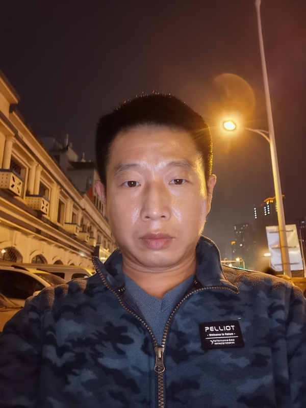 偷偷说的第一张照片--德州相亲服务中心