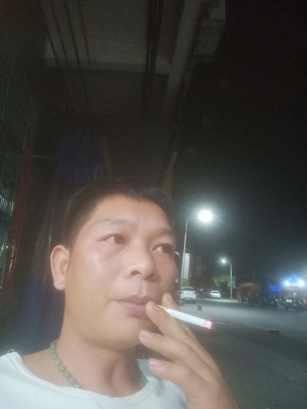 善解人意的第一张照片--德州相亲服务中心