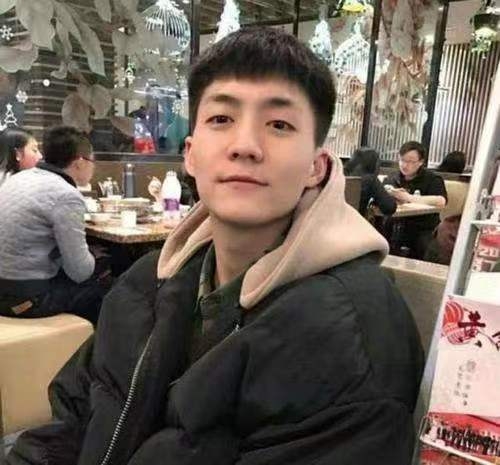 迪迪的第一张照片--德州相亲服务中心