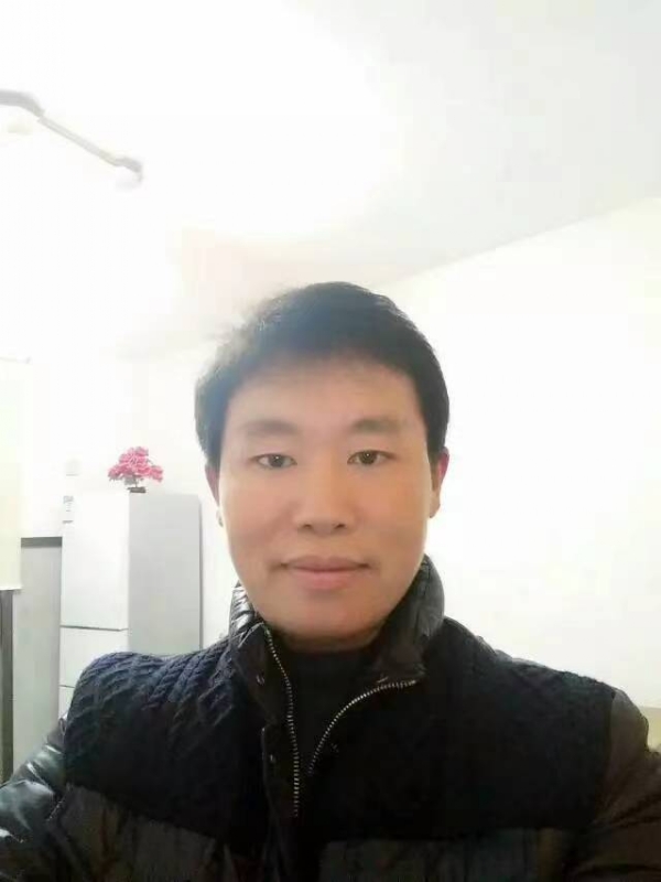 擎天柱的第二张照片--德州相亲服务中心