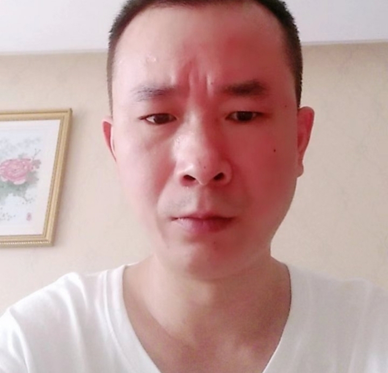 自由飞翔的第一张照片--德州相亲服务中心