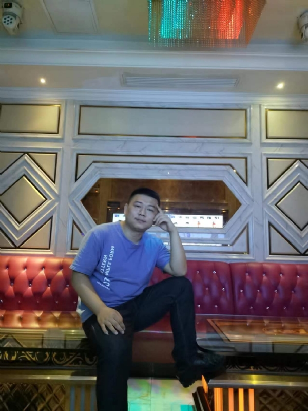 黄生的第四张照片--德州相亲服务中心