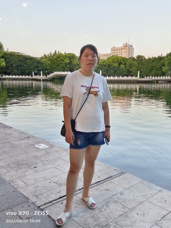 幸福触手可及的第一张照片--德州相亲服务中心