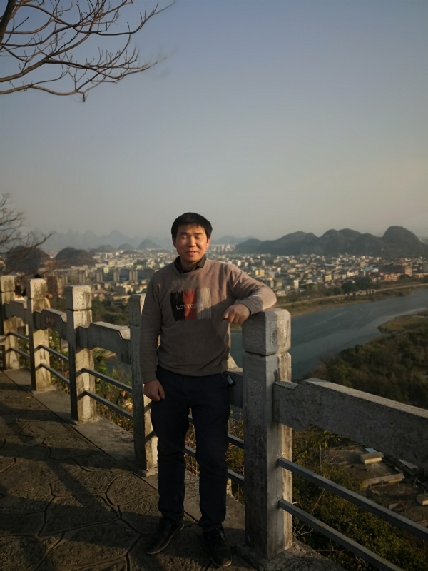漓江之上的第三张照片--德州相亲服务中心