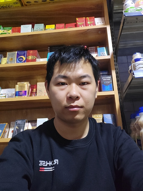 路途中的暖风的第一张照片--德州相亲服务中心