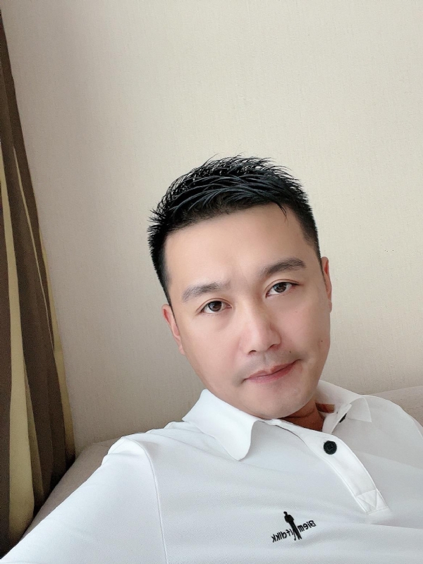 笑望人非的第一张照片--德州相亲服务中心