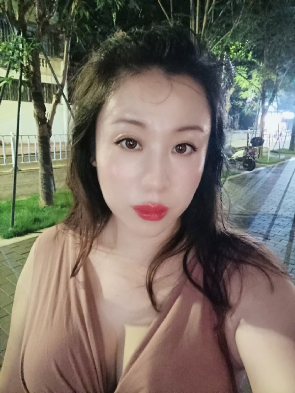 叶子青青的第二张照片--德州相亲服务中心