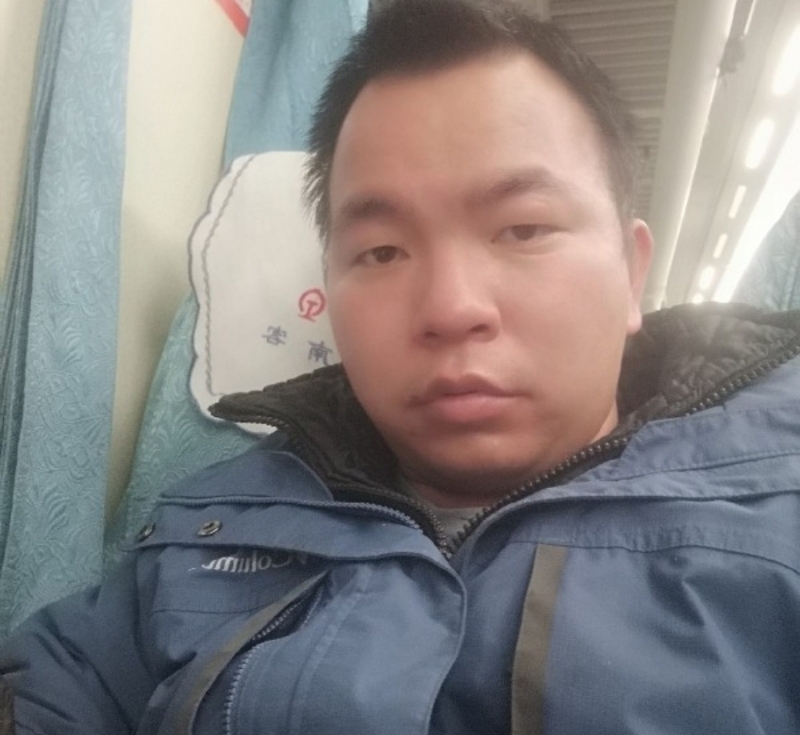 淡定的第一张照片--德州相亲服务中心