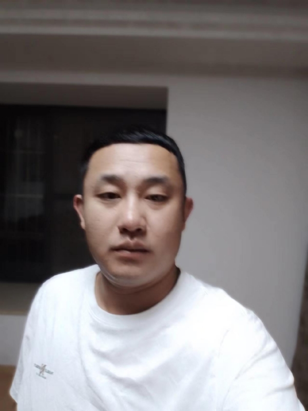 魔尊的第一张照片--德州相亲服务中心