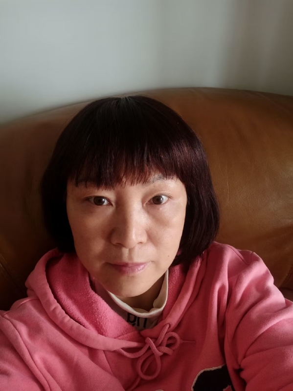 红玫瑰的第一张照片--德州相亲服务中心