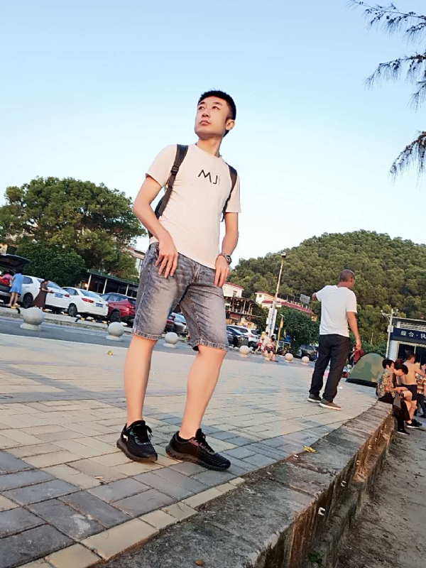 俊皓的第二张照片--德州相亲服务中心