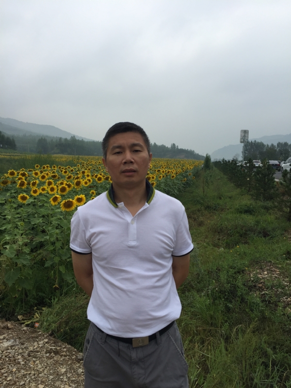 爱拼才会赢的大叔的第三张照片--德州相亲服务中心