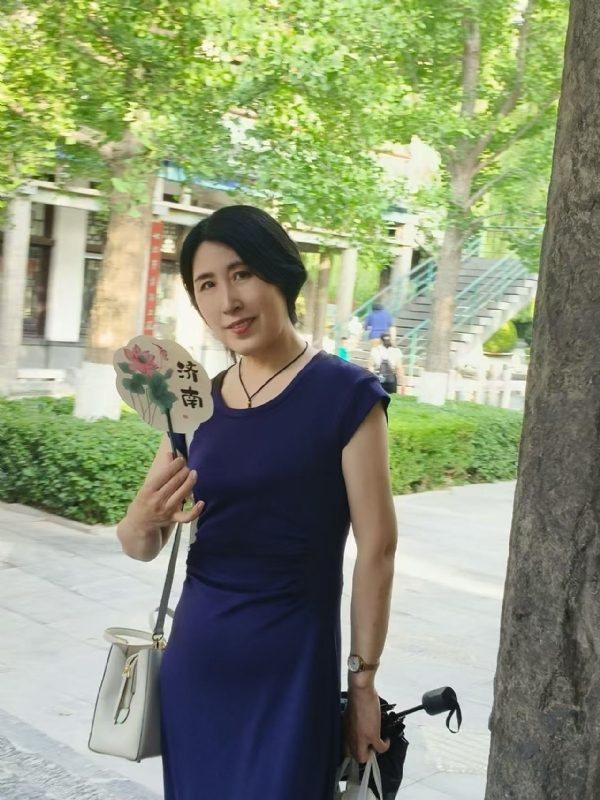 幸运满格的第一张照片--德州相亲服务中心
