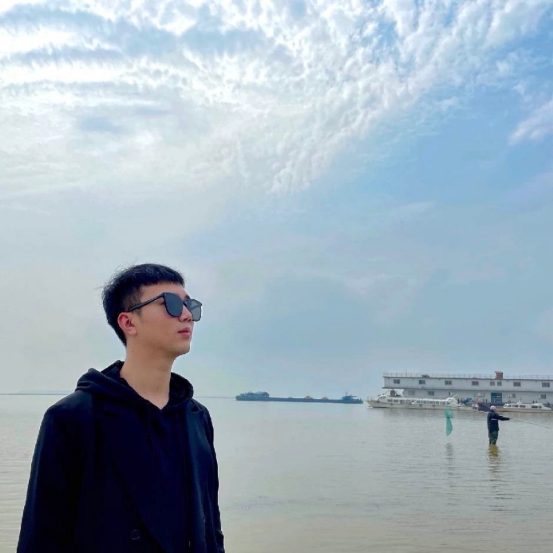 会做饭的IT男的第一张照片--德州相亲服务中心