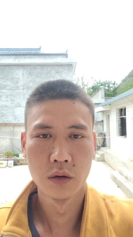 简单点的第一张照片--德州相亲服务中心