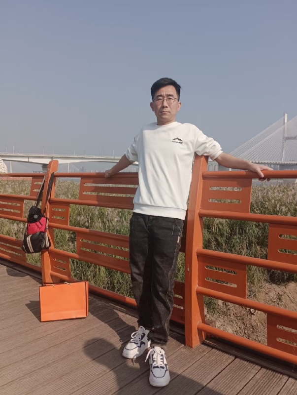 黑白的第一张照片--德州相亲服务中心