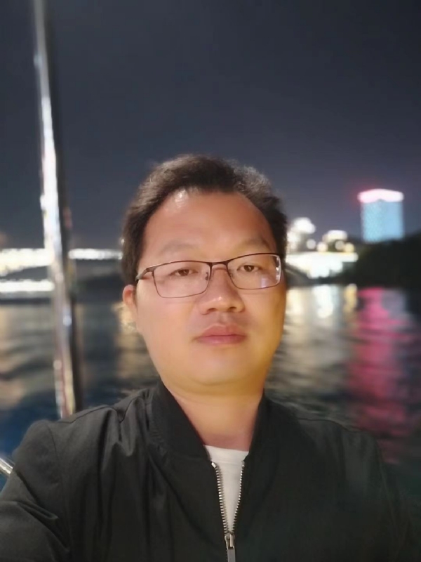 祝你平安的第一张照片--德州相亲服务中心