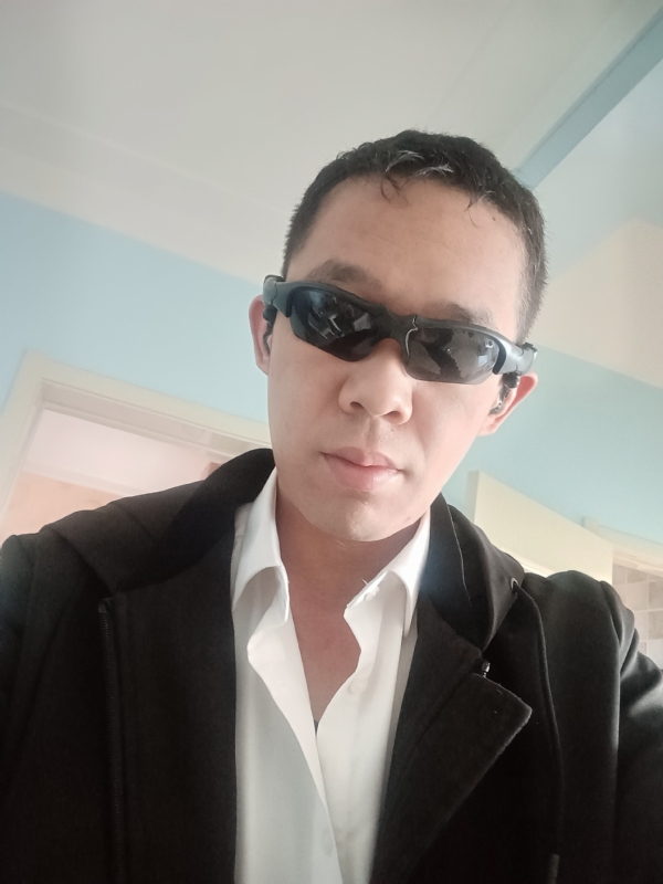 血公爵的第一张照片--德州相亲服务中心