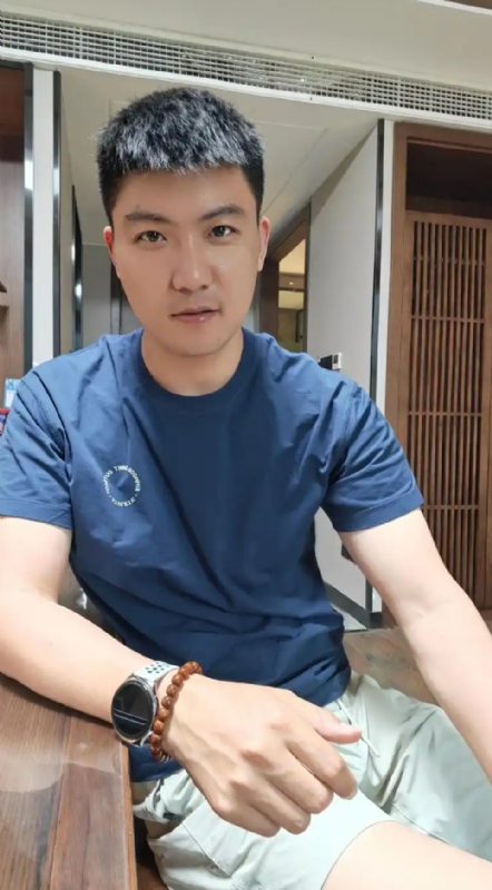 大鹏展翅的第二张照片--德州相亲服务中心