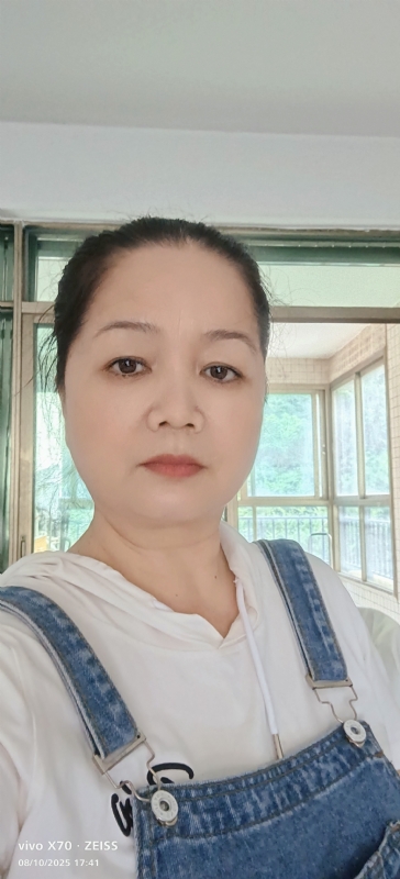 小巧玲珑的第一张照片--德州相亲服务中心