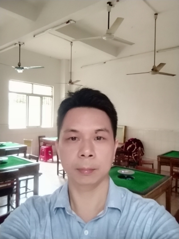 笑对人生的第一张照片--德州相亲服务中心