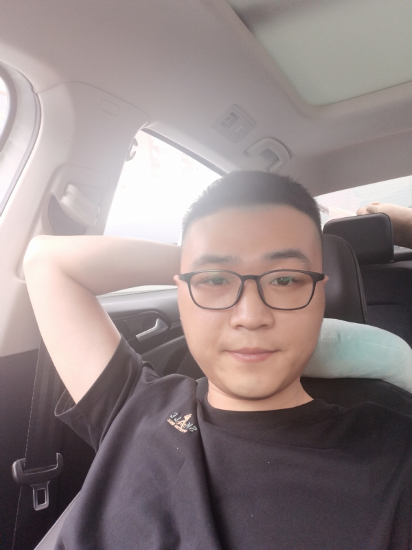 JingY的第一张照片--德州相亲服务中心