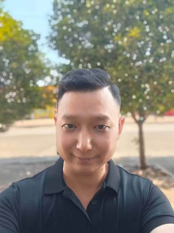 巷子里的猫的第一张照片--德州相亲服务中心