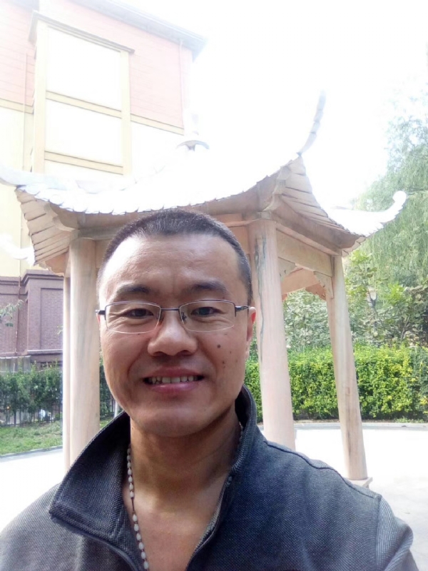 撸起袖子加油干的第一张照片--德州相亲服务中心