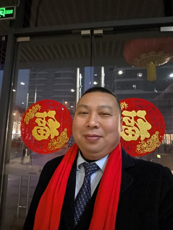 半百悟红尘的第一张照片--德州相亲服务中心