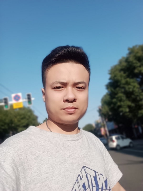 简简单单的第二张照片--德州相亲服务中心