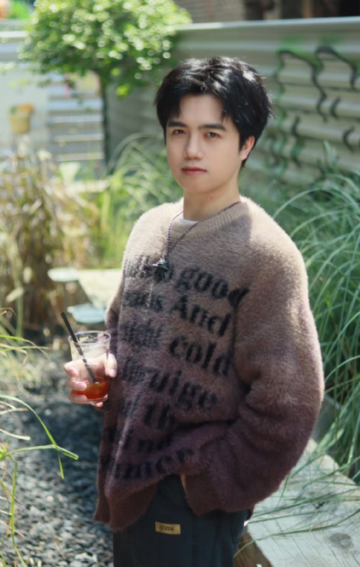 檐下雨的第一张照片--德州相亲服务中心