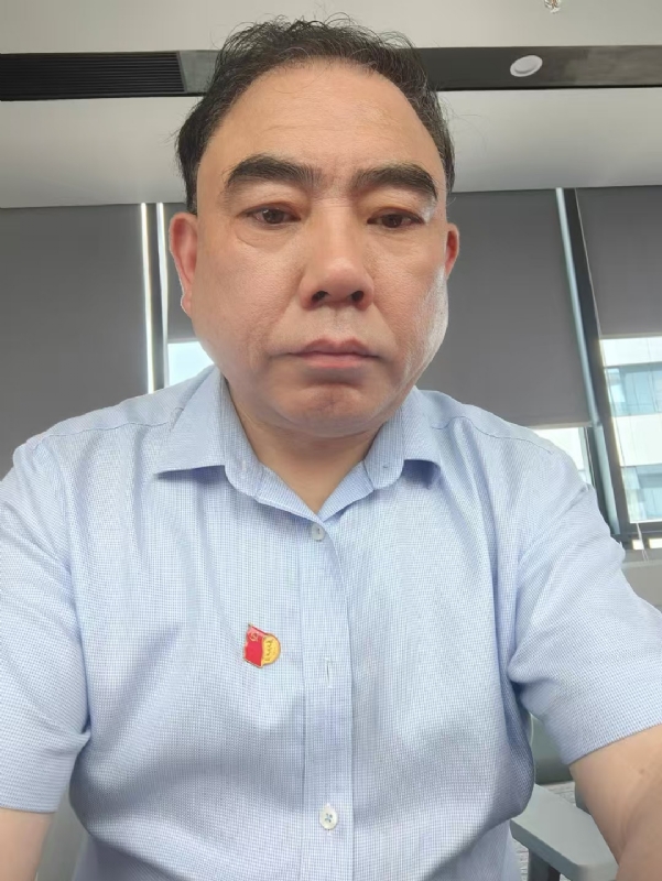 邹先生的第三张照片--德州相亲服务中心