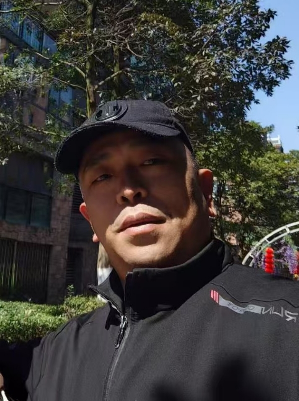 蓝色海洋的第一张照片--德州相亲服务中心