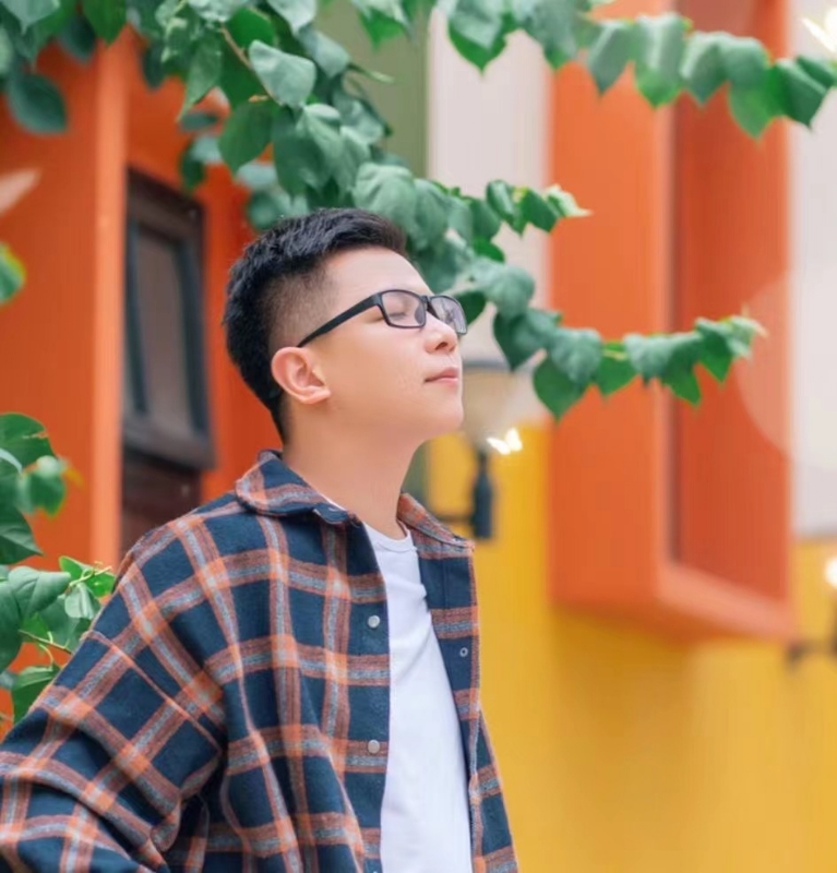 版本之子的第一张照片--德州相亲服务中心