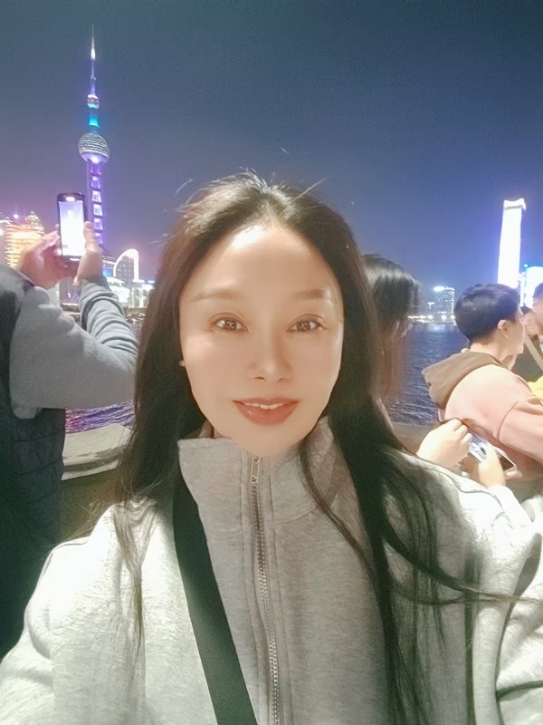 宁倩的第二张照片--德州相亲服务中心